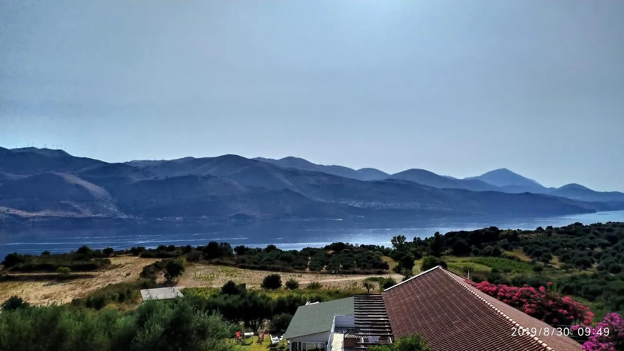 Forestata Village Kouvalata اليونان