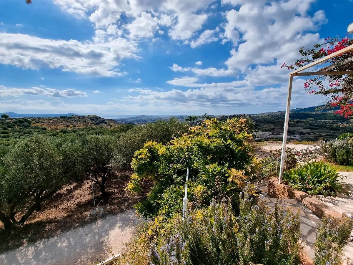 Forestata Village Kouvalata شقة